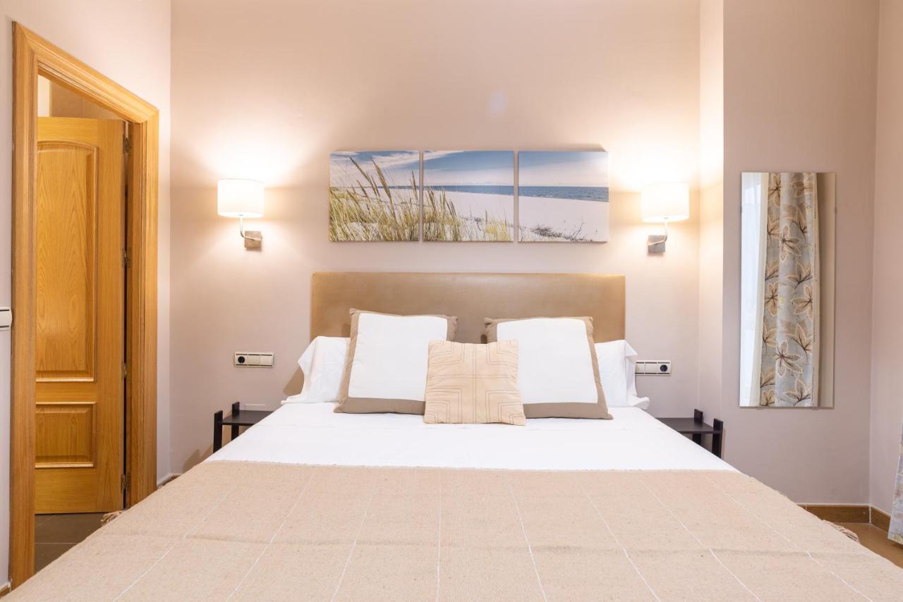 Dobo Malaga Puerto Apartment Luaran gambar
