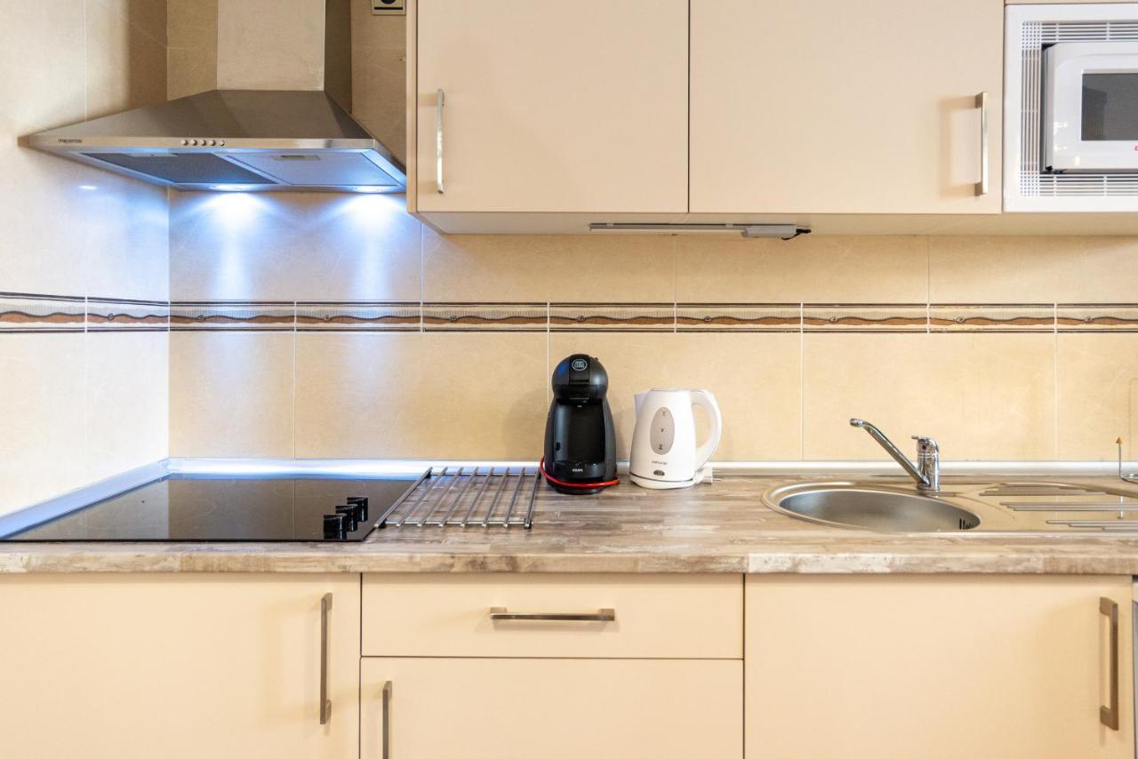 Dobo Malaga Puerto Apartment Luaran gambar