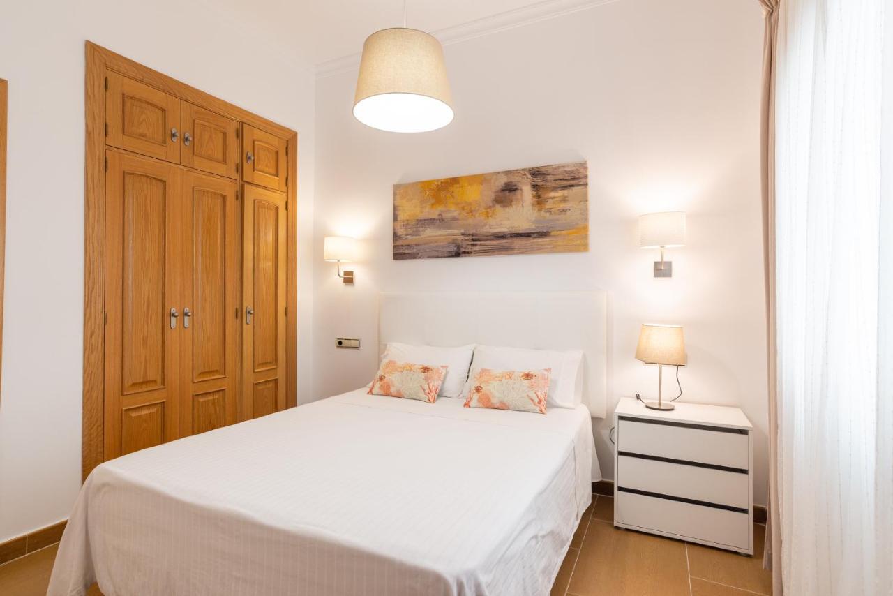 Dobo Malaga Puerto Apartment Luaran gambar
