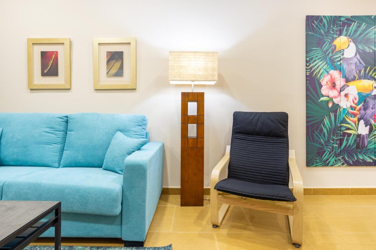 Dobo Malaga Puerto Apartment Luaran gambar